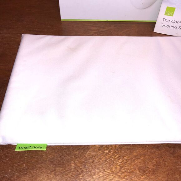 Smart Nora Snoring Solution Contact-Free Anti-Snore Device - Picture 9 of 11